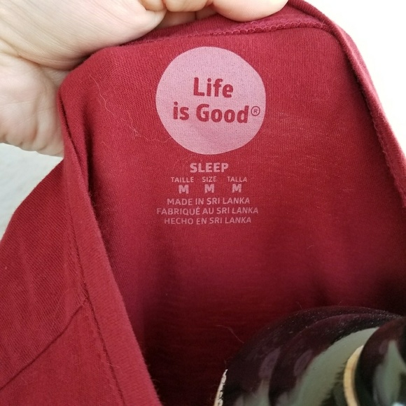 Life Is Good Women's Holiday Sleep T Shirt - Picture 2 of 5
